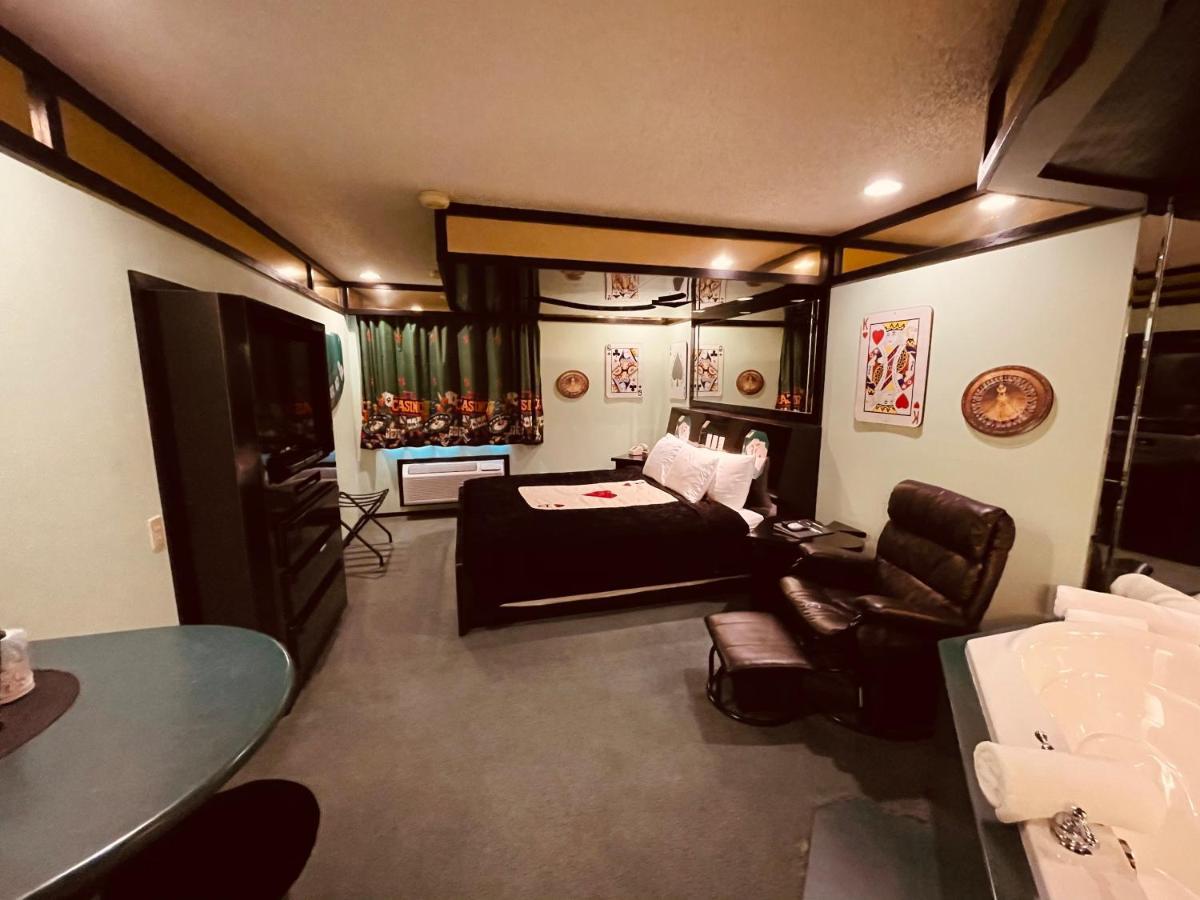 Designer Inn And Suites トレド エクステリア 写真