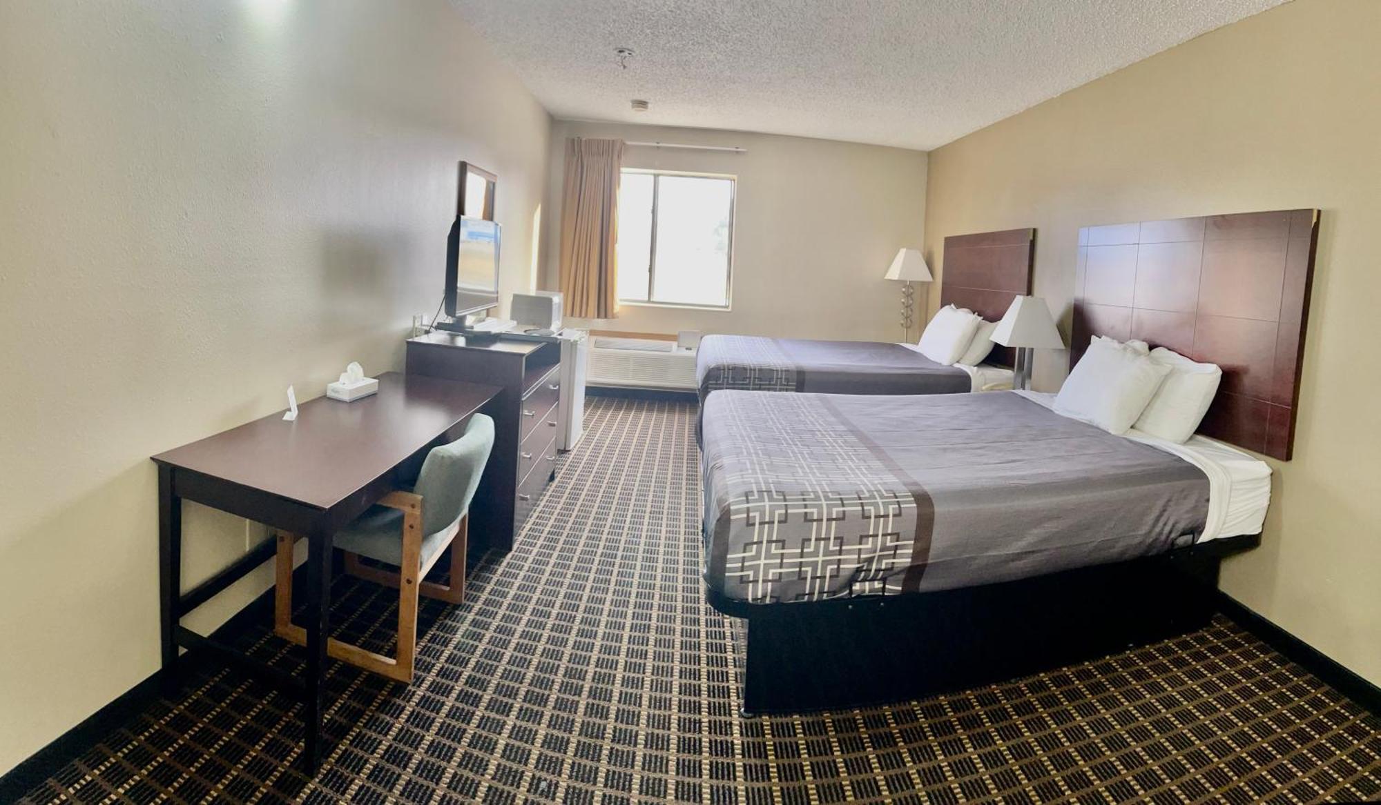 Designer Inn And Suites トレド エクステリア 写真